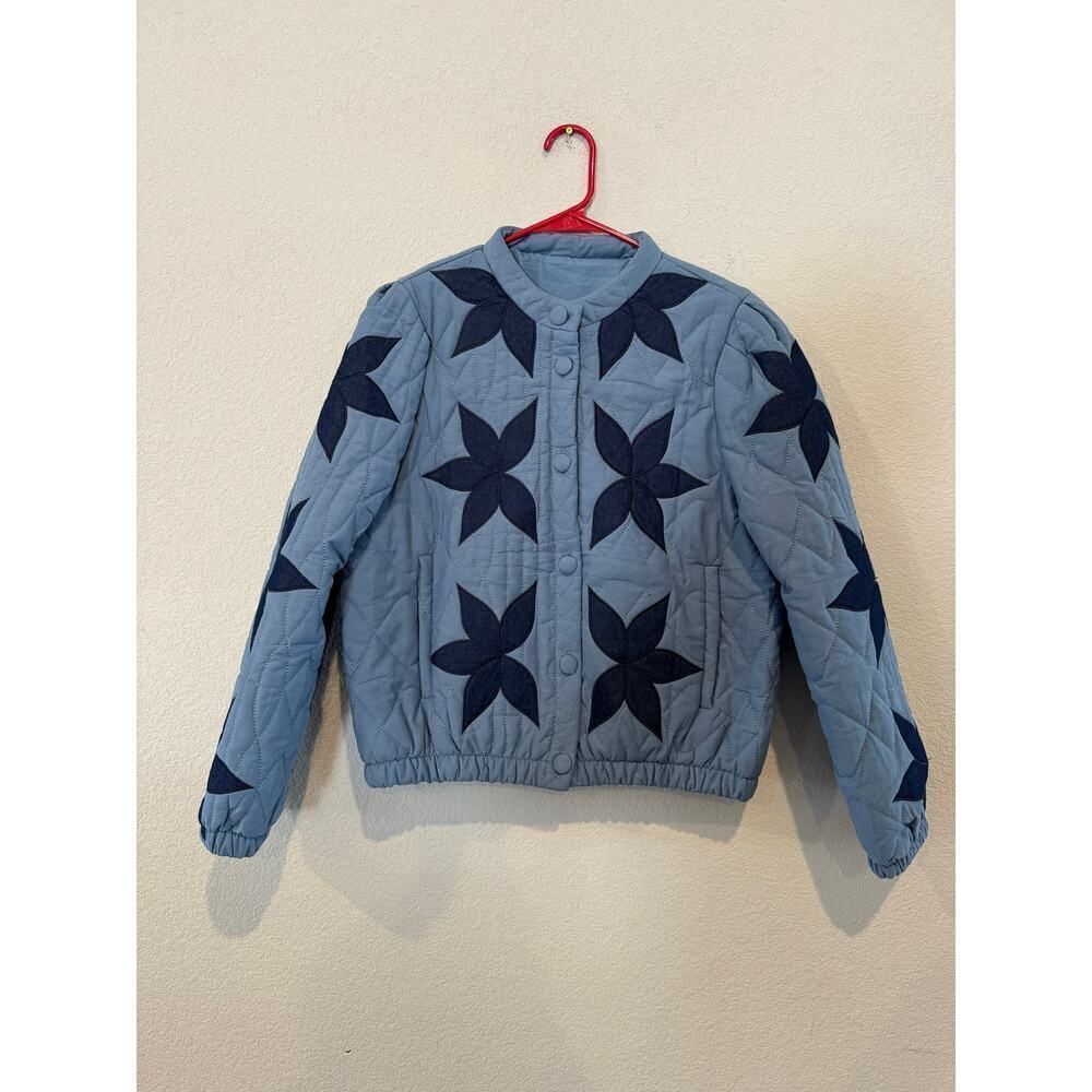 Locachy Women's Quilted Buttoned‎ Cropped Puffer Jacket Size Small Blue NWOT